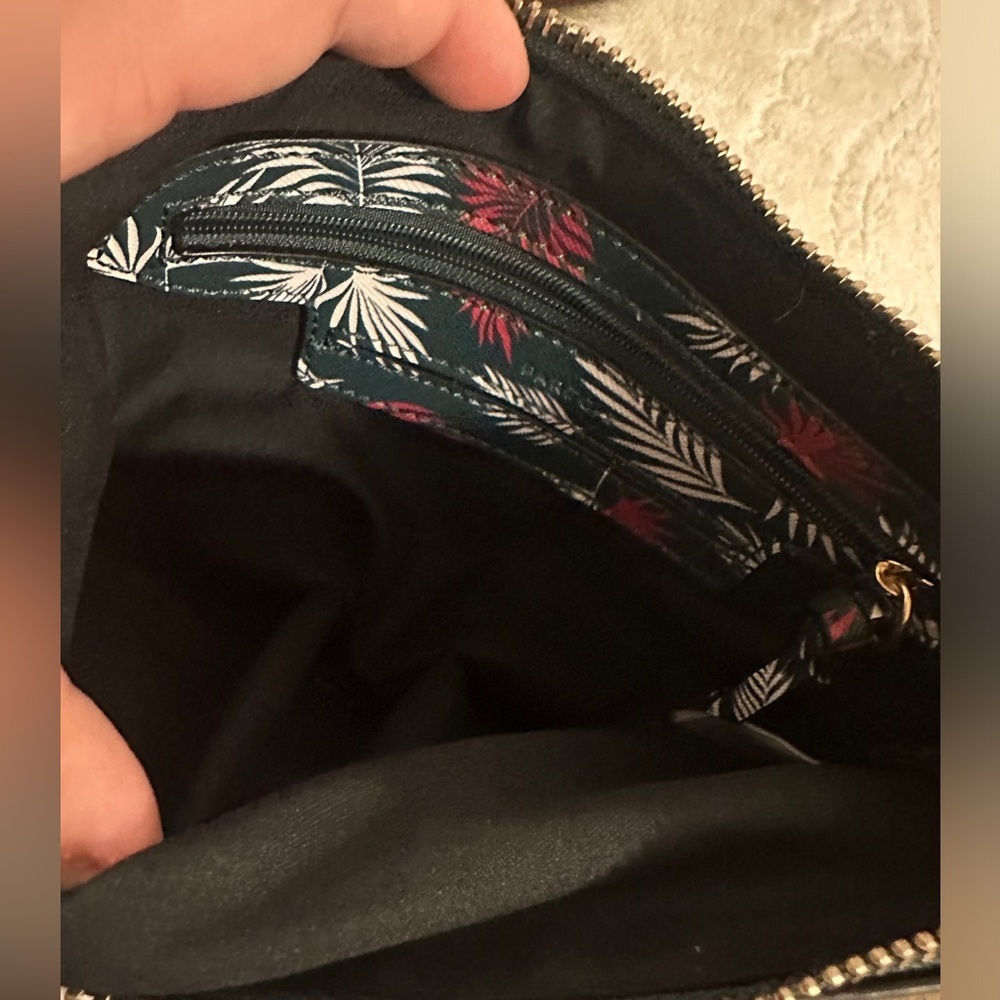 Parfois Purse - Picture 4 of 4